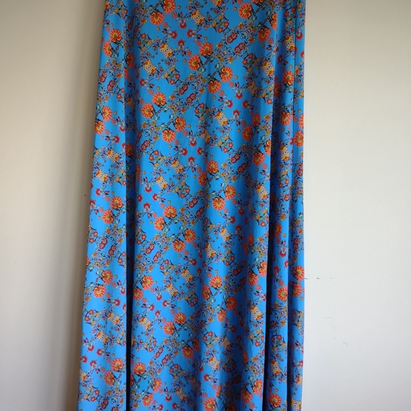 LuLaRoe maxi skirt size m - Picture 4 of 6